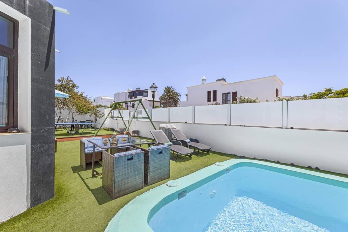 Villa Palacios Herrero Tahiche エクステリア 写真